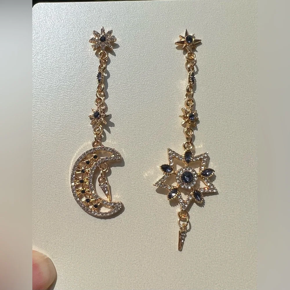 Celestial Bling Earrings - Picture 11 of 13